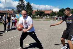 IMG-114c2877ba4dd1acb5a446c553201988-V