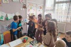 img-b9d90881657590690a7141e47d43ba4f-v