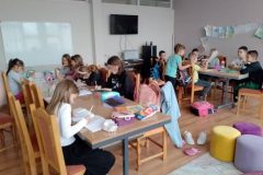 IMG-1da9ff0f25678da8ba5f259eb8404d18-V