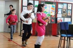 IMG-2c417765c18437a3abd687367c5b925a-V
